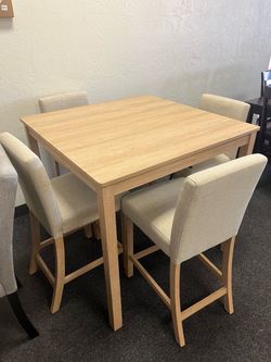 Counter Height Dining Table Set with 4 Chairs