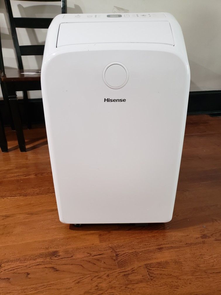 Hisense Room Air Conditioner W Remote