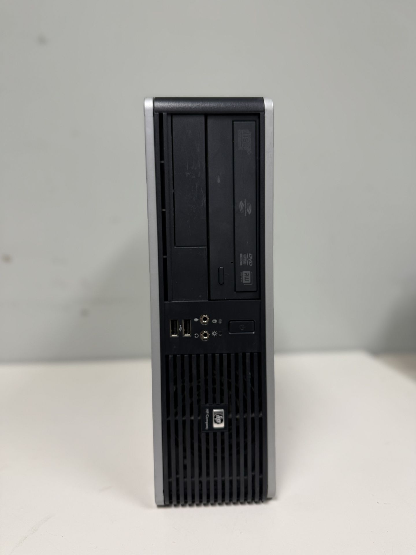 HP Computer Tower Intel (R) Core (TM)