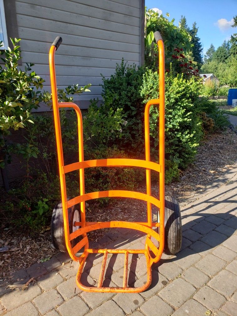 AM Leonard Nursery Landscaping Hand Truck
