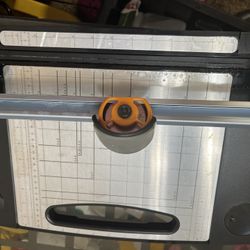 Fiskars Paper Trimmer