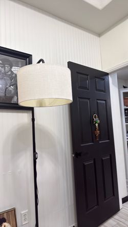 Floor lamp