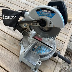 Delta 10” Compound Power Miter Saw