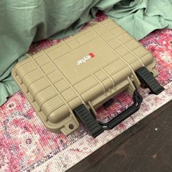 Eyelar Hard Side Case - Travel, Guns, Valuables