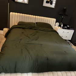 Upholstered velvet platform bed