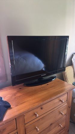 Dynex TV - No remote 