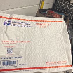 Padded Flat Rate Envelopes 