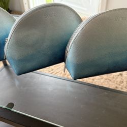 La Mer Makeup Bag – New (Multiple Available)