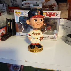 Angeles Bobblehead Doll Frm 60s