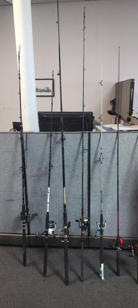 Lot of 7 fishing rods for parts or Repair