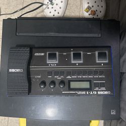 Boss GT - 1 Guitar Effects Processor
