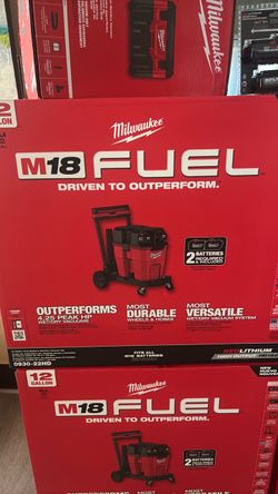 Milwaukee M18 FUEL 12-Gallon Wet/Dry Vacuum Kit