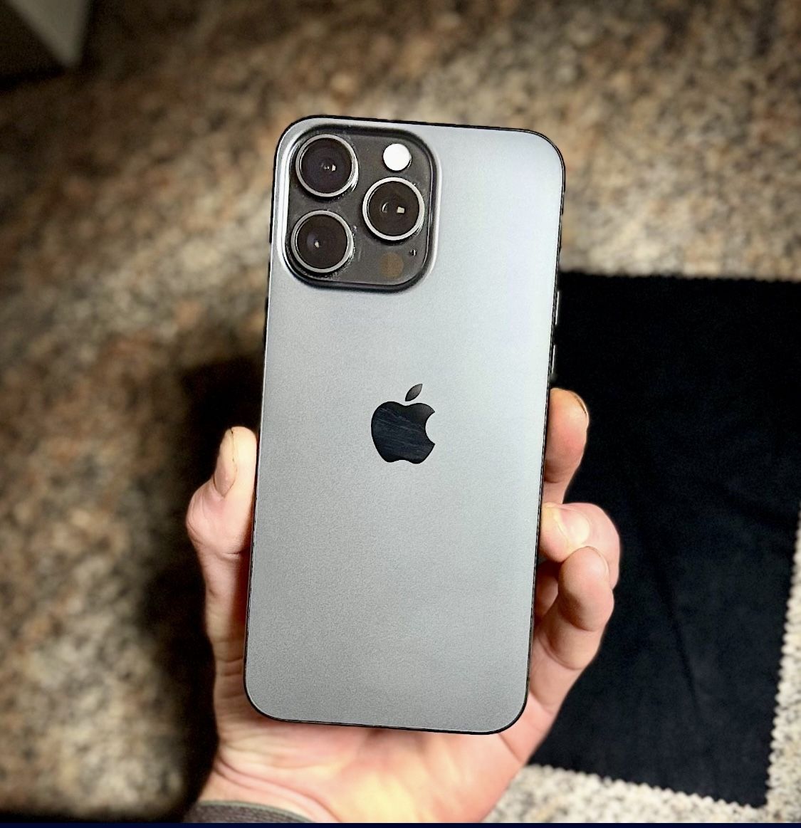 iPhone 15 Pro Max 512 GB