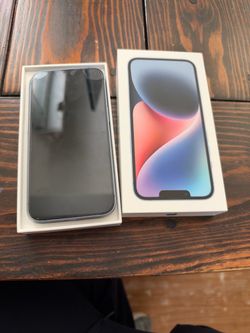 iPhone 14.