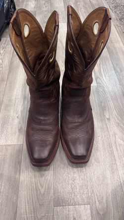 Ariat Heritage Roughstock Western Cowboy Boots