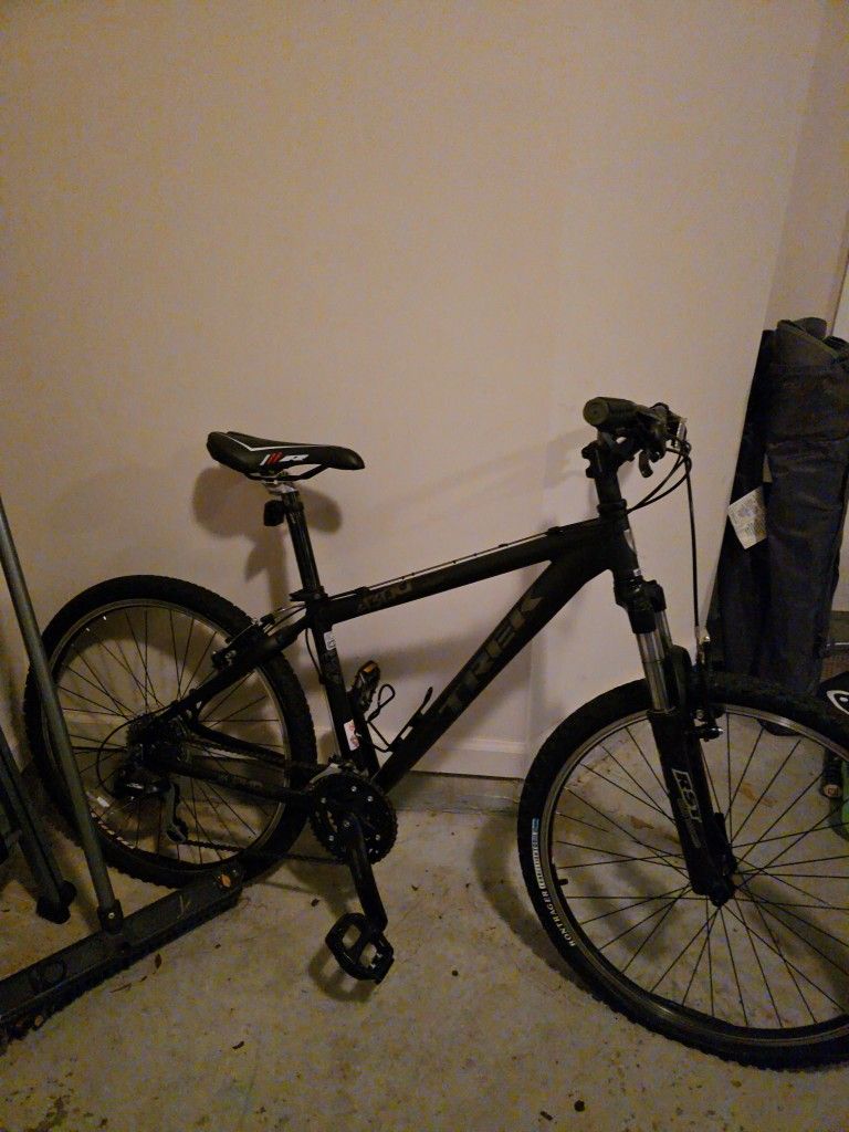 Trek 4300 Bike