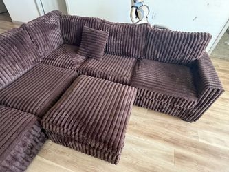 Couch brown