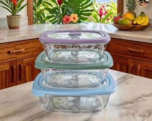 Juego De Recipientes. 8 Tazas, 6 Tazas Y 3.5 Tazas Nuevos En Caja