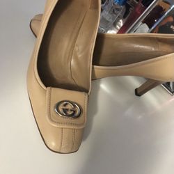 Gucci Pumps