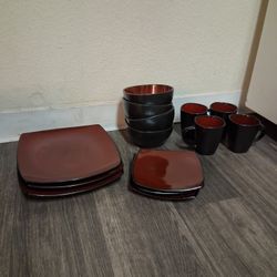 Gibson Home Dishes Pickup Between 2;00-11:00 Pm Rainbow/charleston Cash Only Read Description First 