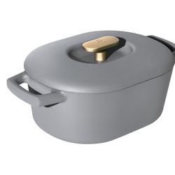 Beautiful 6 Quart Enamel Dutch Oven