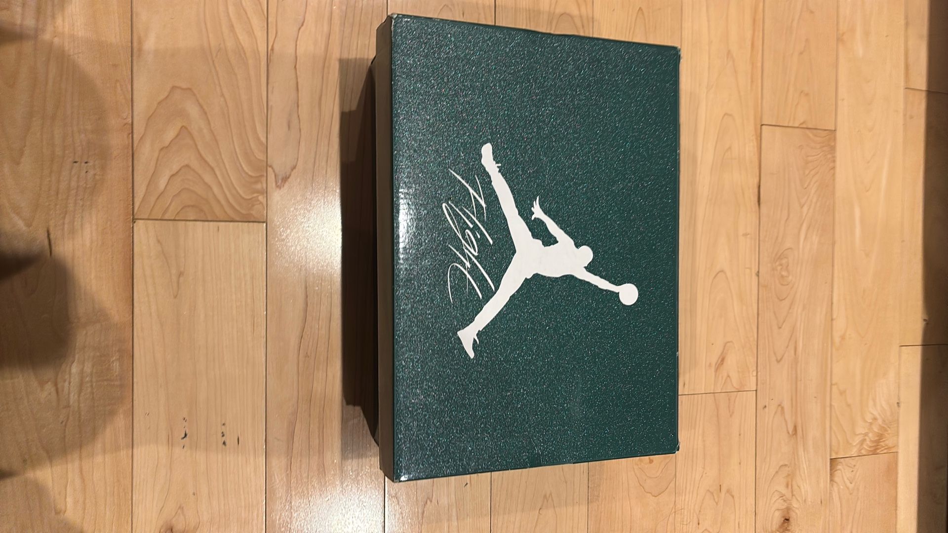 Air Jordan 4 Retro Oxidized Green