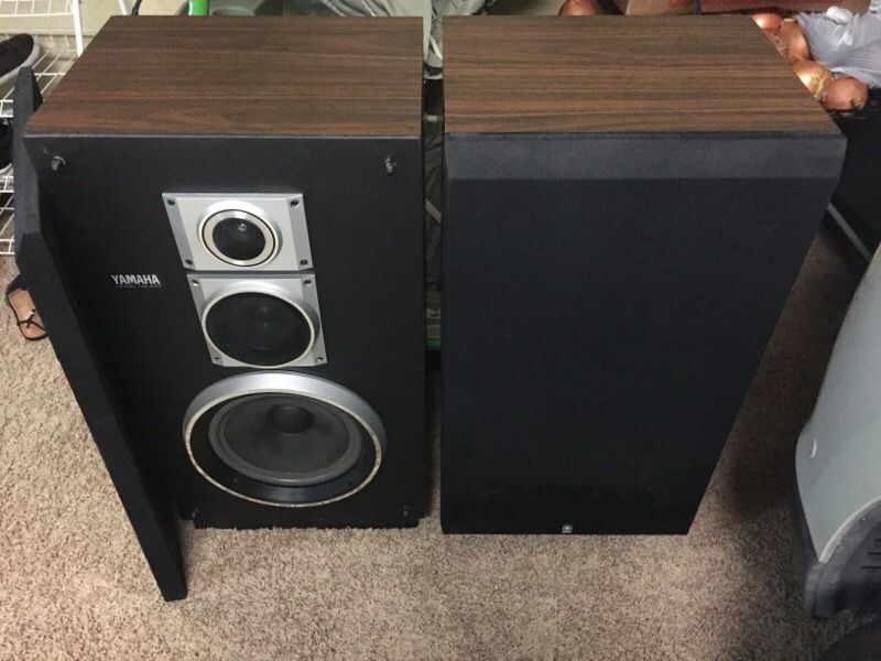 Vintage Yamaha NS-A77 Speakers
