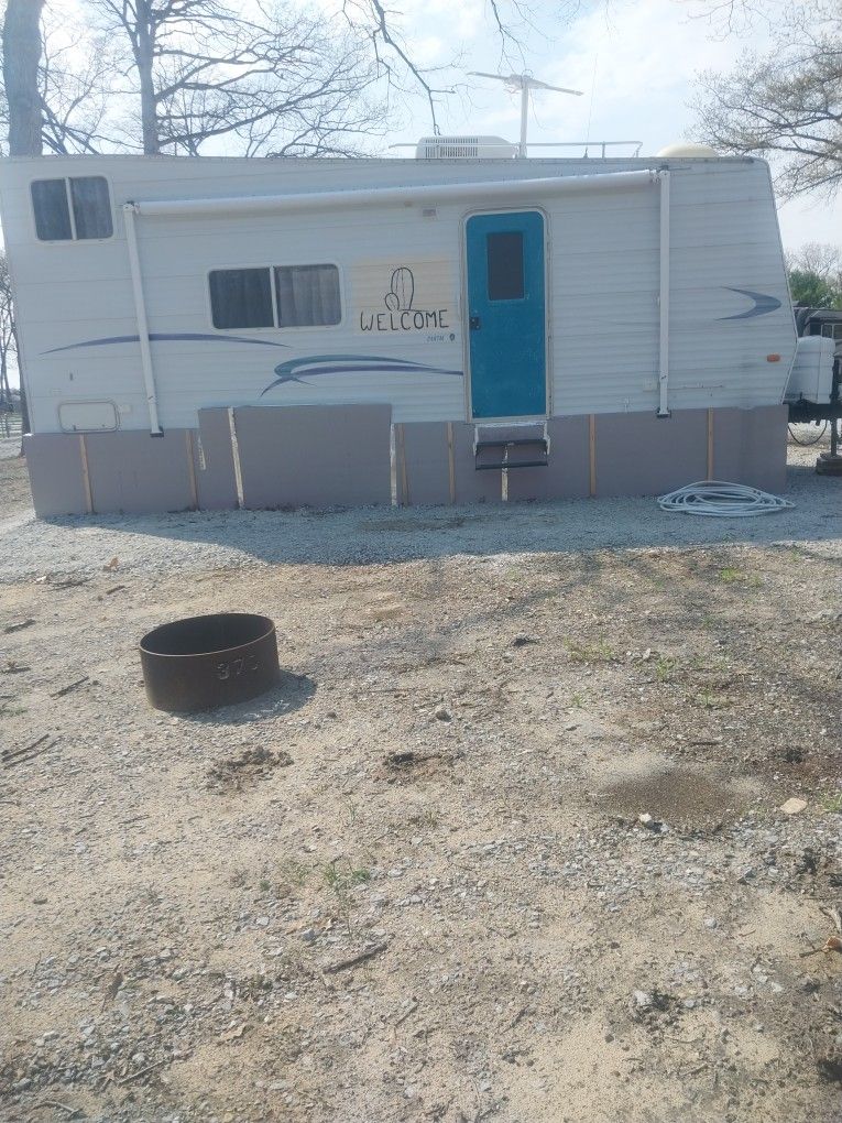 Travel Trailer, Toy Hauler
