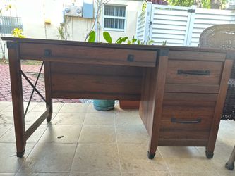 Mission Style Executive Desk w/ File Drawers & Keyboard Tray – Walnut Finish