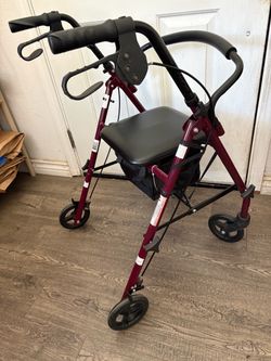 4-Wheel Rollator Walker with Seat