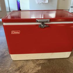 Vintage Coleman Cooler