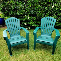 Adirondack chairs - Stackable!