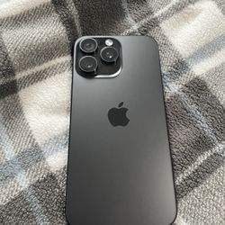 iPhone 15 Pro Max