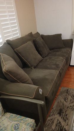Beautiful couches $300