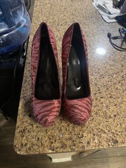 Lot of heels!!
