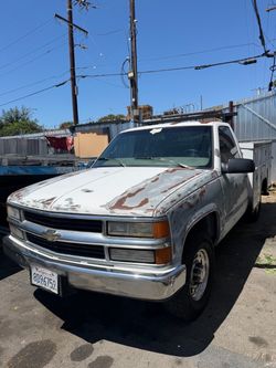 2000 Chevrolet 3500 5.7L