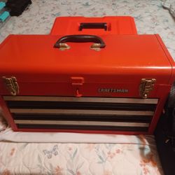 Metal Craftsman Tool Box With Tools,  Ready For Pick Up 