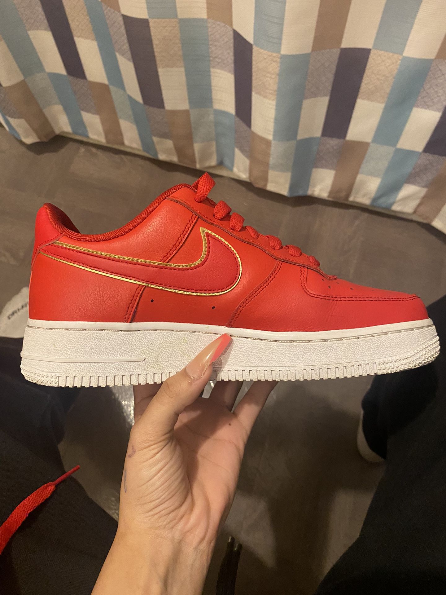 Nike Air Force 1 Low ‘Red Gold Swoosh’ Sneakers Size 8 Men’s