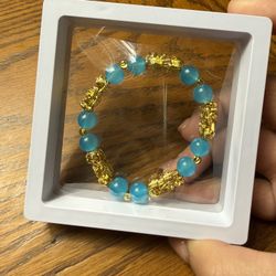 Brand new  bracelet, Feng Shui Pi Xiu bracelet designed to attract wealth and good luck