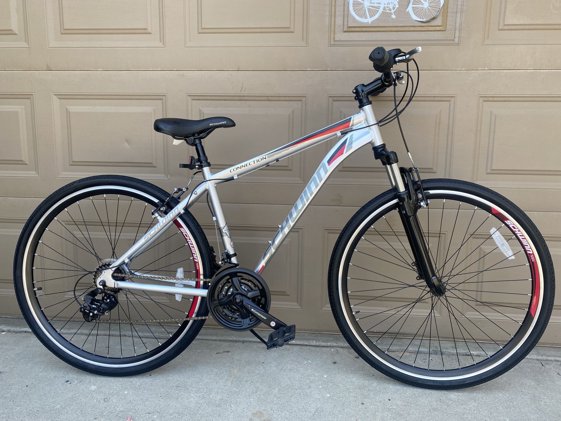 Schwinn hybrid bike 700 C