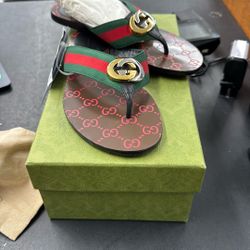 Gucci size 5.5 