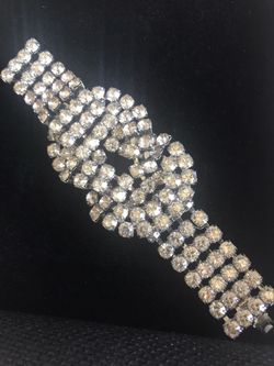 Stunning crystal bracelet