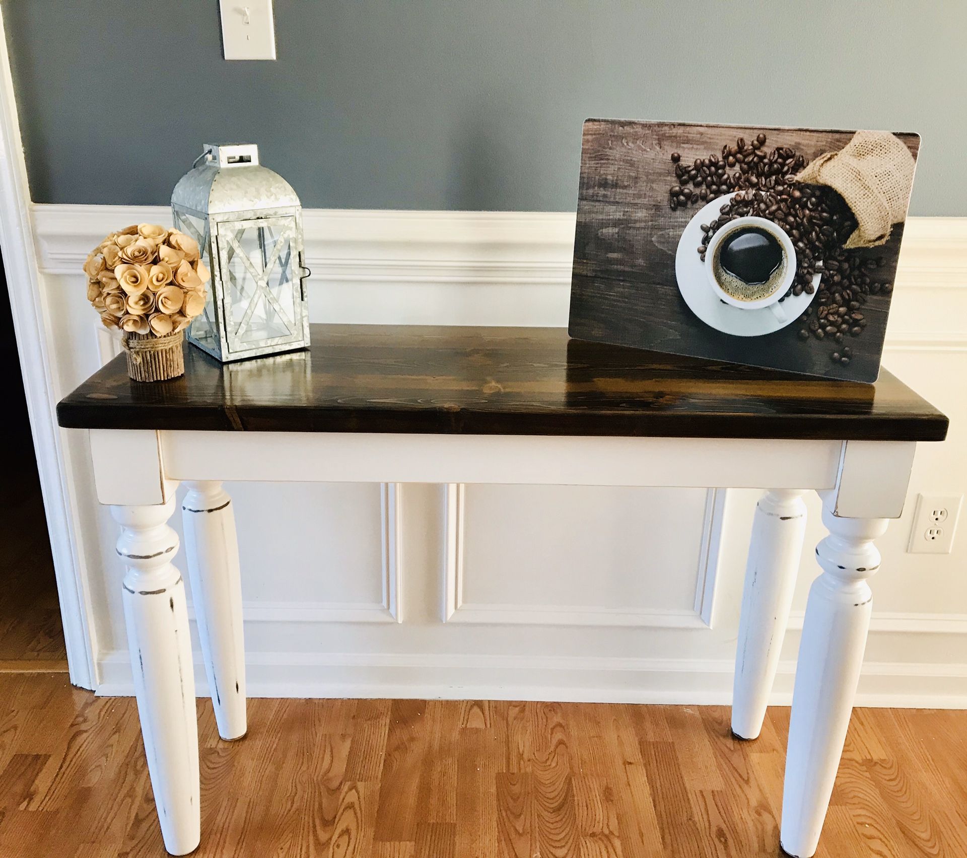 Side - Sofa - Foyer table