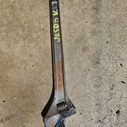 18 Inch Crescent Wrench