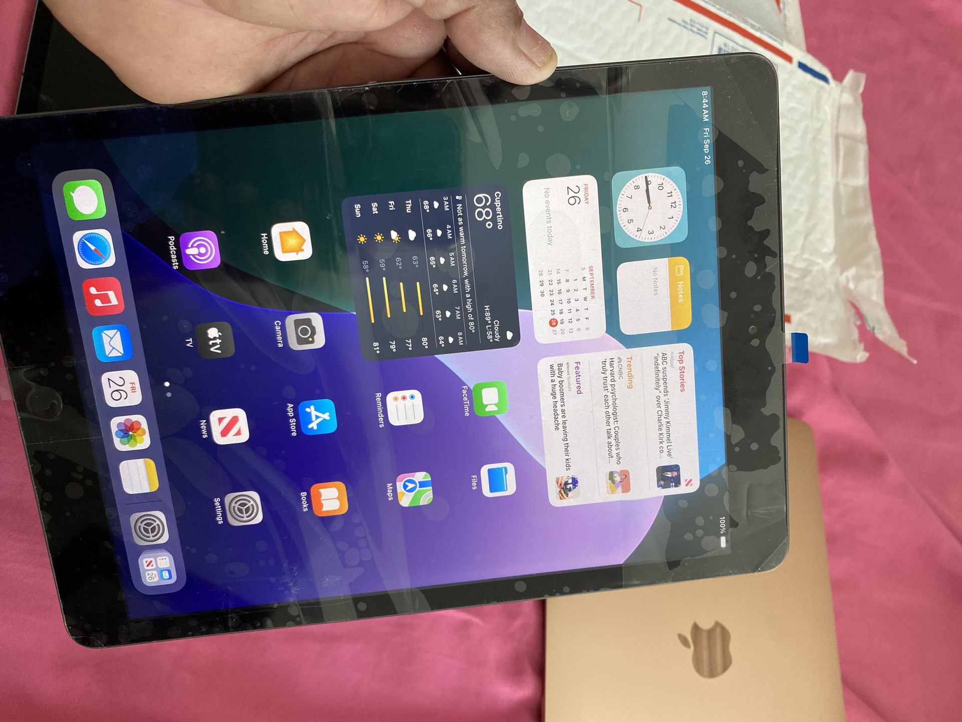 iPad 8th 9th & Pro Sale $159-$245