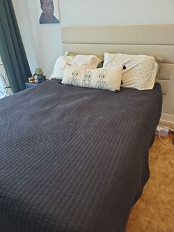 Queen bed