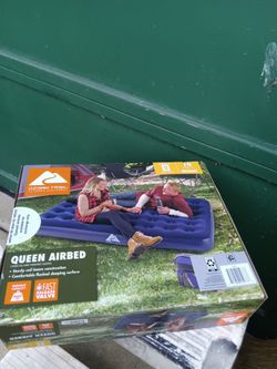 Queen size air bed