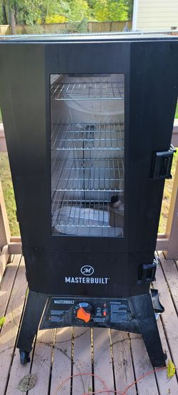 Master Built Smoker