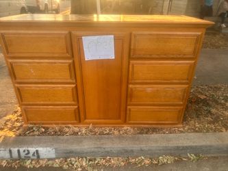 dresser