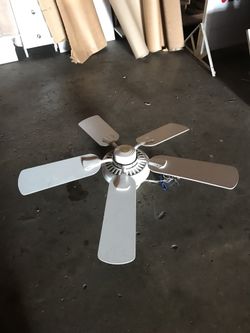 Ceiling fan